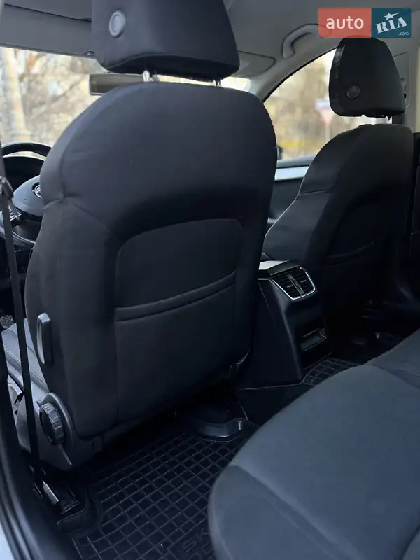 Skoda Octavia 2014 VIN TMBJJ7NE1E0135607 фото оголошення 92 з 142