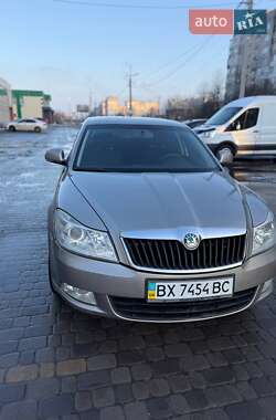 Лифтбек Skoda Octavia 2010 в Хмельницком