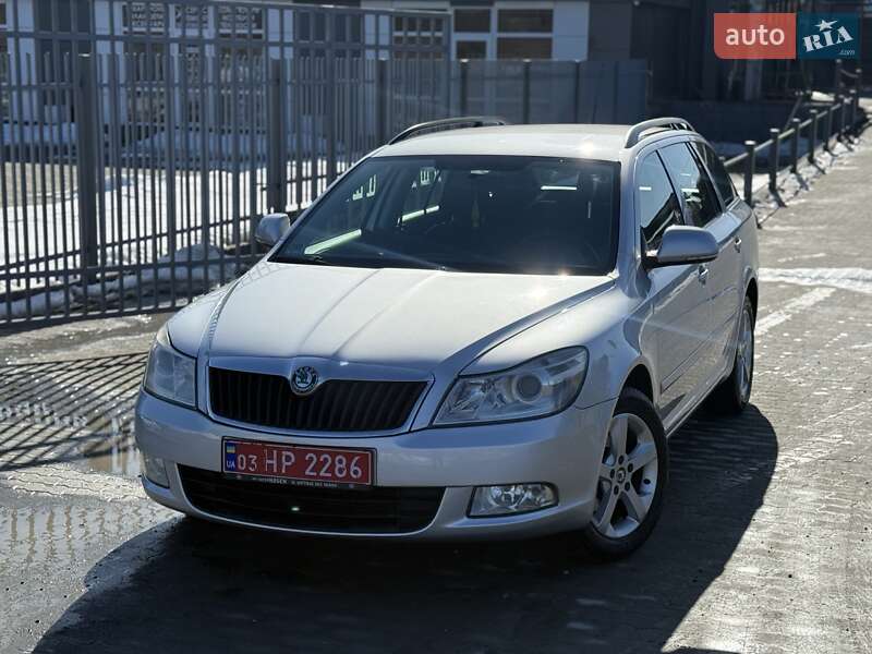 Универсал Skoda Octavia 2012 в Сарнах