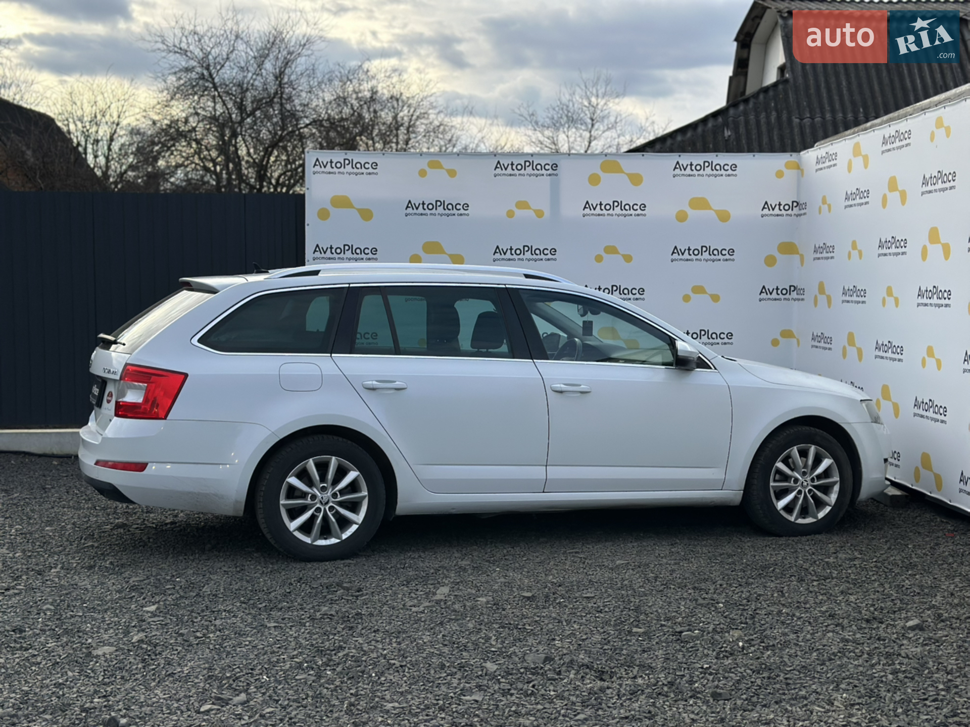 2016 Skoda Octavia - мініатюра 16