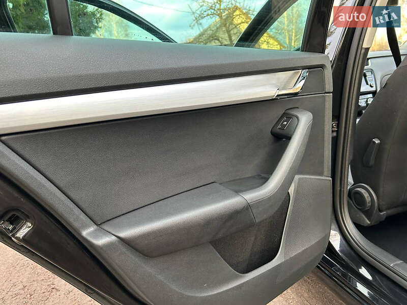 Универсал Skoda Octavia 2015 в Камне-Каширском