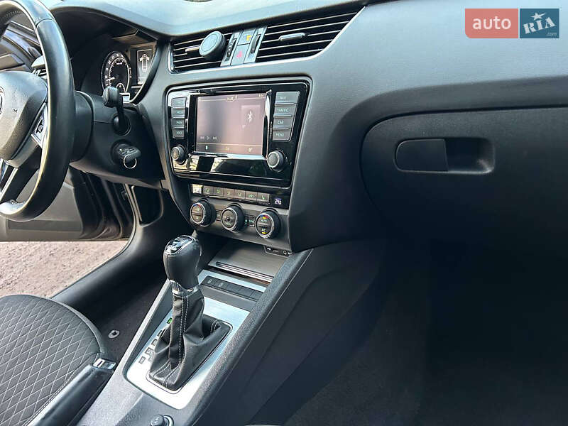 Универсал Skoda Octavia 2015 в Камне-Каширском