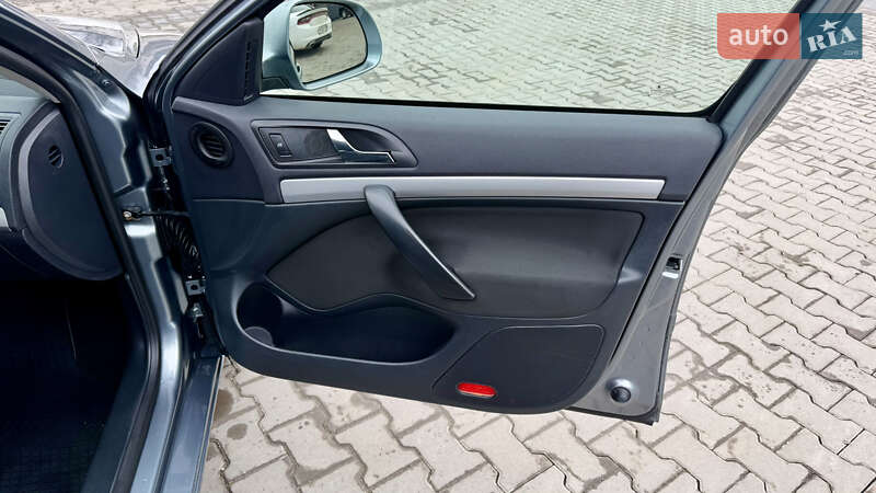 Универсал Skoda Octavia 2012 в Ковеле