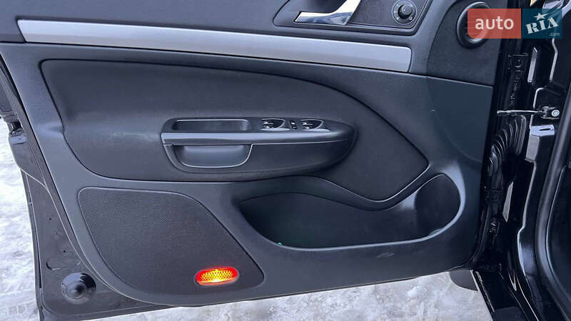 Универсал Skoda Octavia 2011 в Стрые