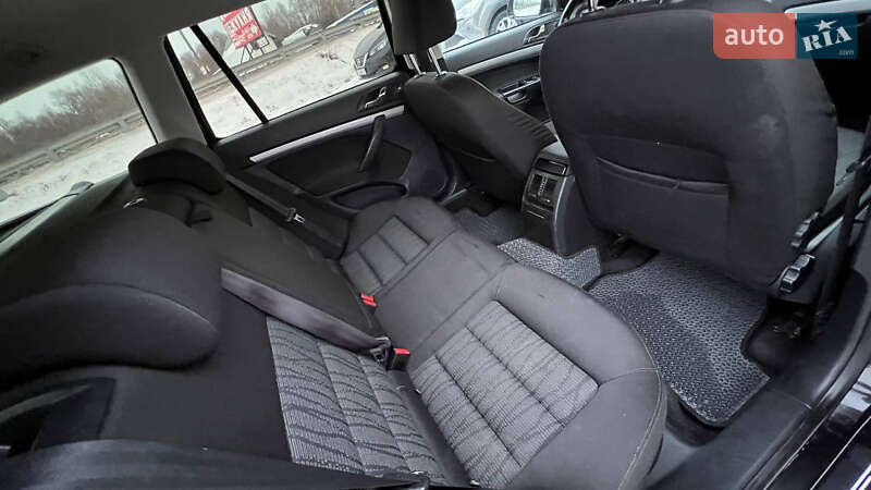 Универсал Skoda Octavia 2011 в Стрые