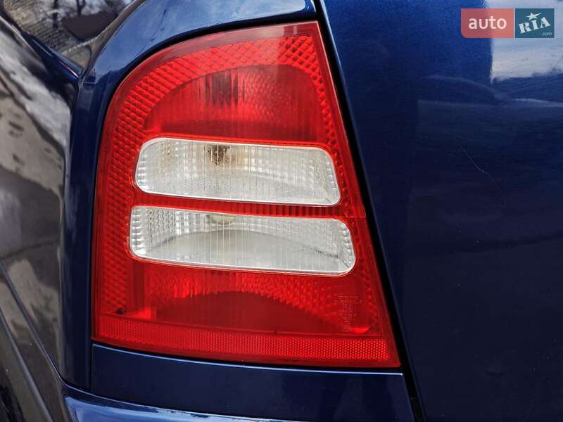 Лифтбек Skoda Octavia 2006 в Харькове