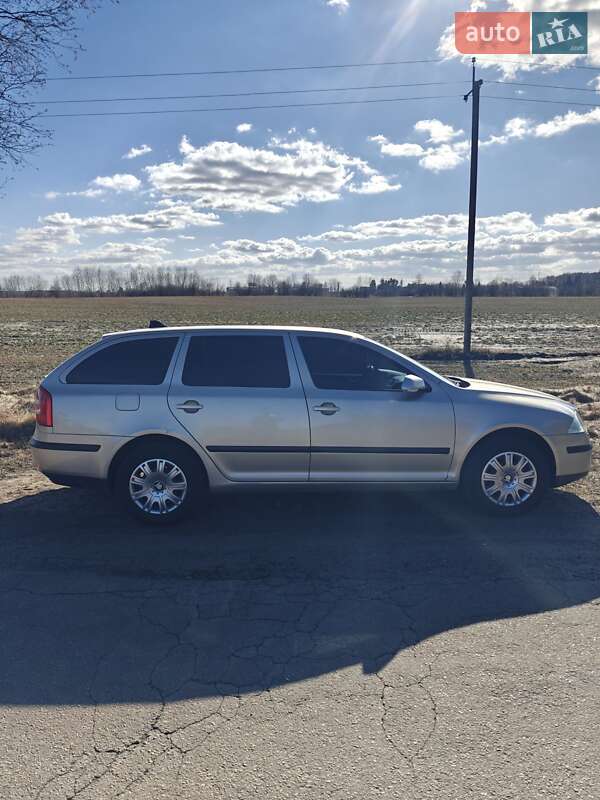 Универсал Skoda Octavia 2005 в Ковеле