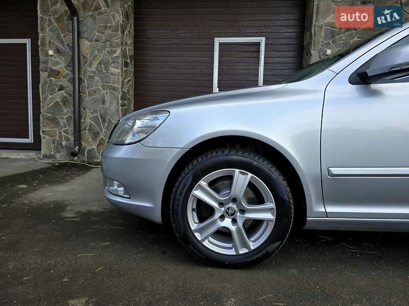 Универсал Skoda Octavia 2010 в Владимире