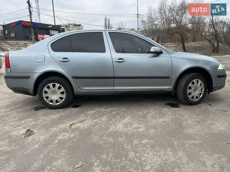Лифтбек Skoda Octavia 2005 в Киеве