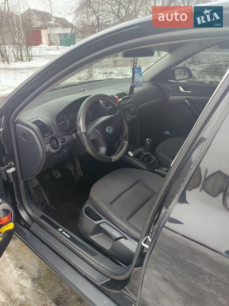 Лифтбек Skoda Octavia 2005 в Желтых Водах