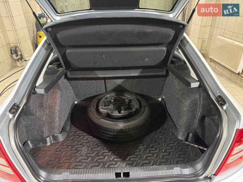 Лифтбек Skoda Octavia 2009 в Кременчуге