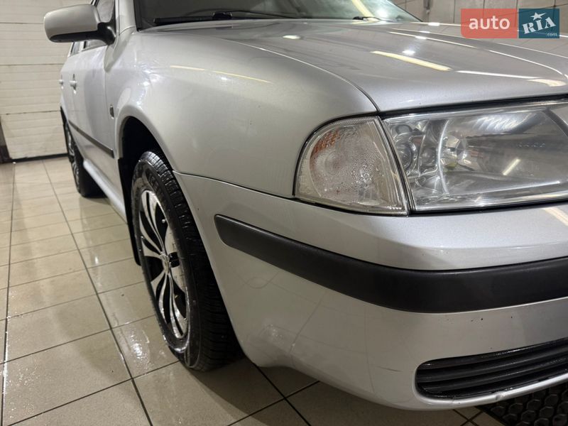 Лифтбек Skoda Octavia 2009 в Кременчуге