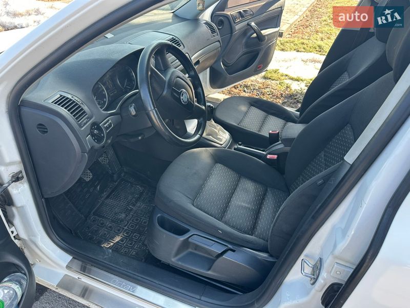 Лифтбек Skoda Octavia 2012 в Киеве