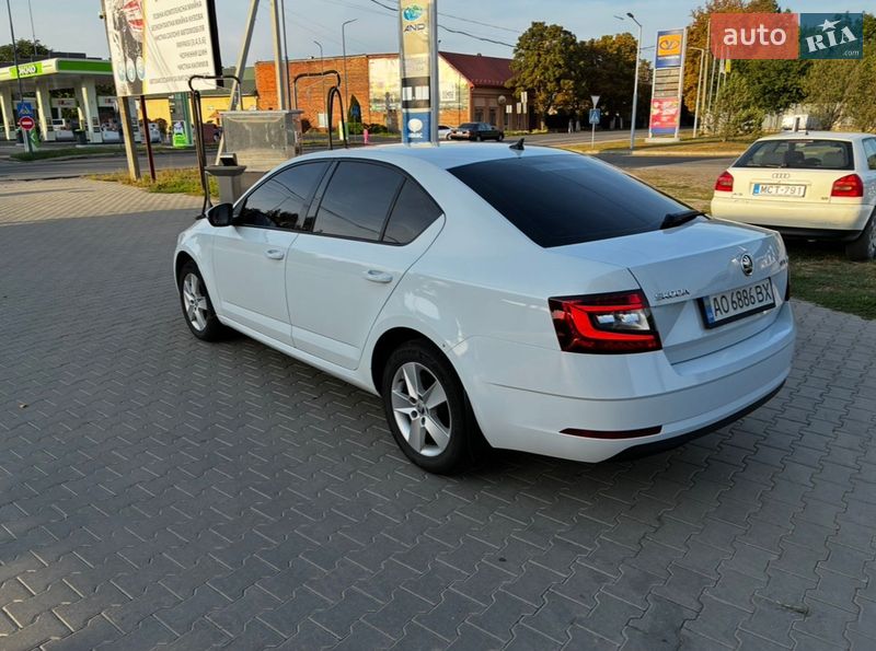 Лифтбек Skoda Octavia 2018 в Берегово