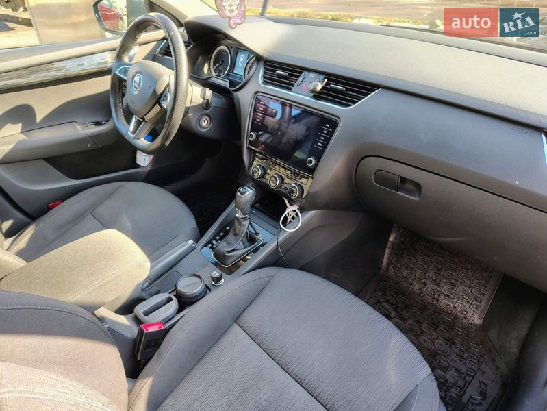 Лифтбек Skoda Octavia 2018 в Львове