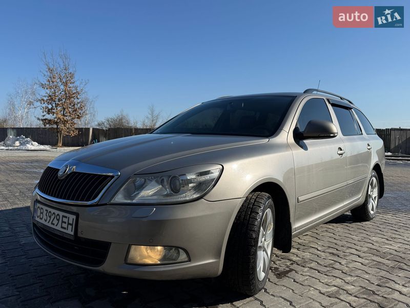 Универсал Skoda Octavia 2010 в Софиевской Борщаговке