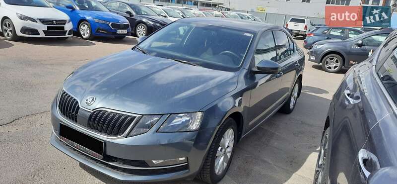 Лифтбек Skoda Octavia 2018 в Львове