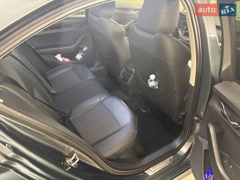 Лифтбек Skoda Octavia 2020 в Днепре