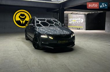 Універсал Skoda Octavia 2019 в Чернівцях