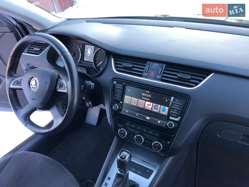 Универсал Skoda Octavia 2015 в Коростене
