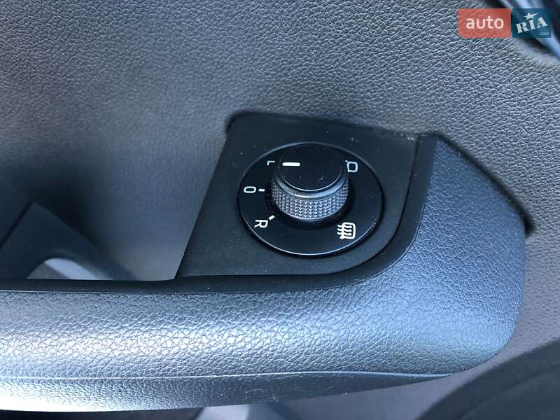 Универсал Skoda Octavia 2015 в Коростене