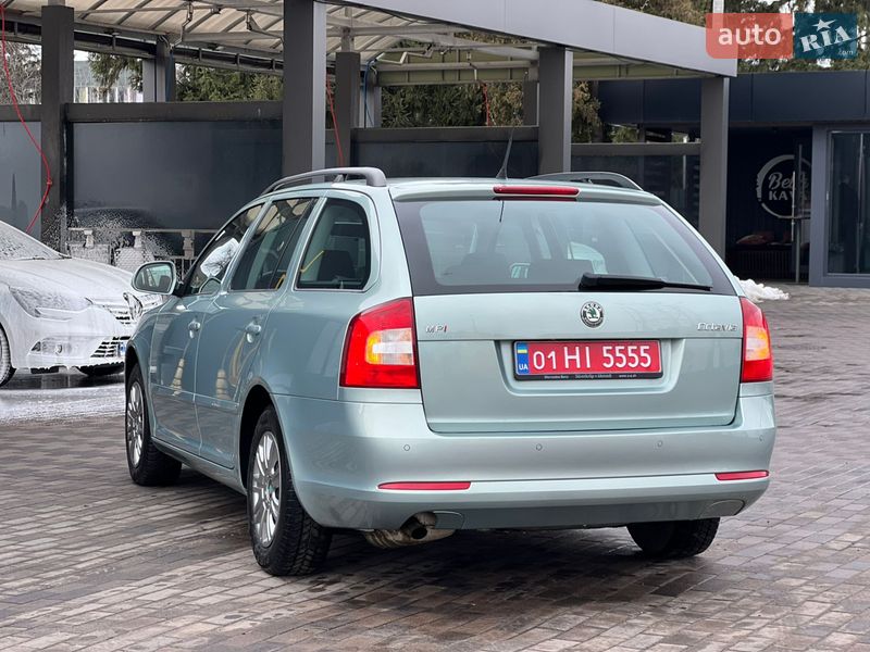 Универсал Skoda Octavia 2010 в Лубнах