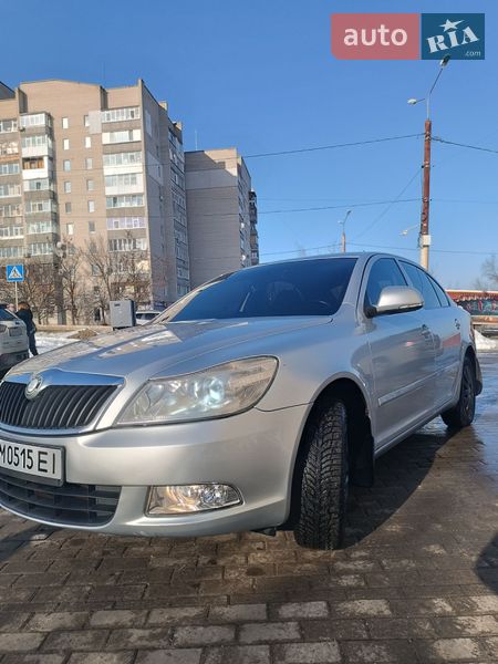 Лифтбек Skoda Octavia 2010 в Сумах