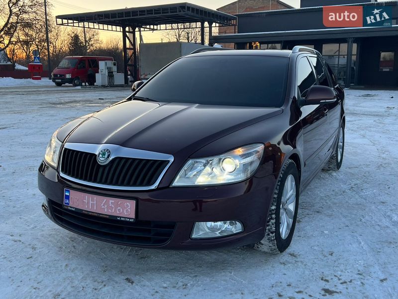 Универсал Skoda Octavia 2009 в Нововолынске