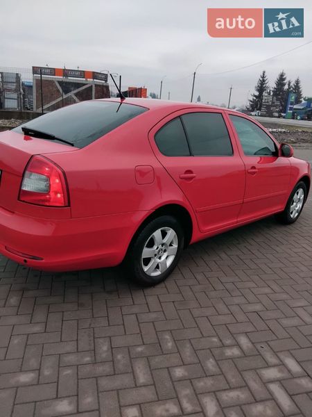 Лифтбек Skoda Octavia 2012 в Тячеве