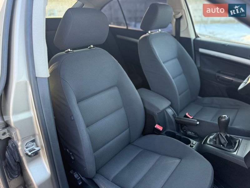 Лифтбек Skoda Octavia 2005 в Тернополе