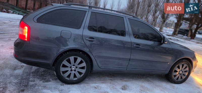 Универсал Skoda Octavia 2011 в Кривом Роге