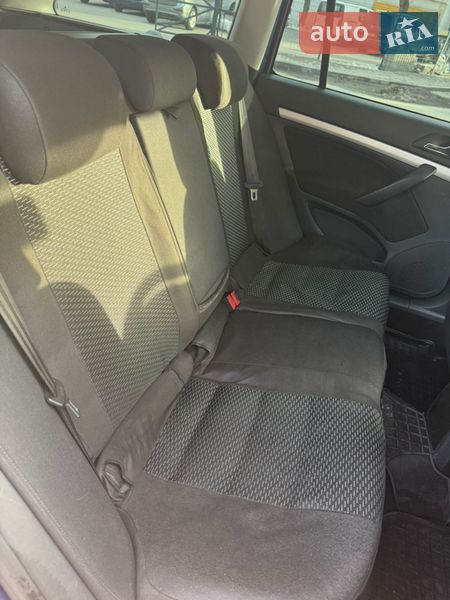 Универсал Skoda Octavia 2011 в Львове