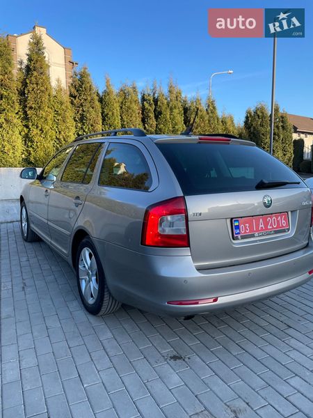 Универсал Skoda Octavia 2013 в Ровно