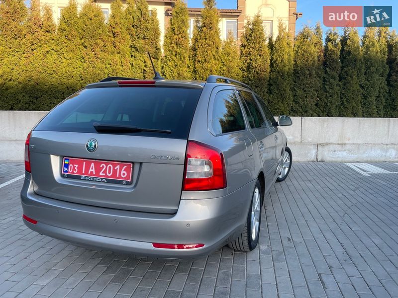 Универсал Skoda Octavia 2013 в Ровно