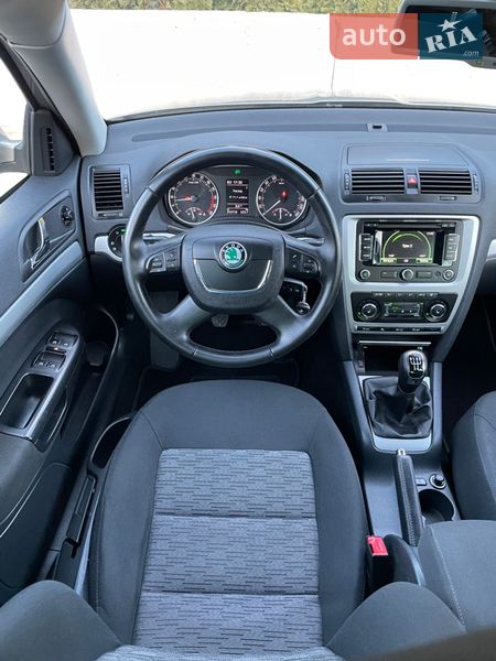 Универсал Skoda Octavia 2013 в Ровно