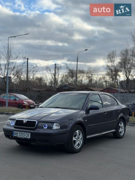 Ліфтбек Skoda Octavia 2002 в Києві
