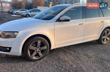 Универсал Skoda Octavia 2016 в Ровно