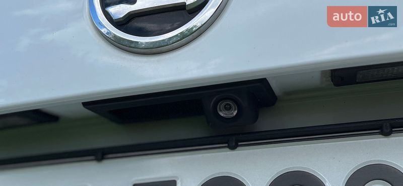 Универсал Skoda Octavia 2016 в Ровно