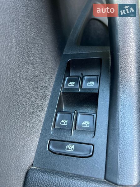 Универсал Skoda Octavia 2016 в Ровно