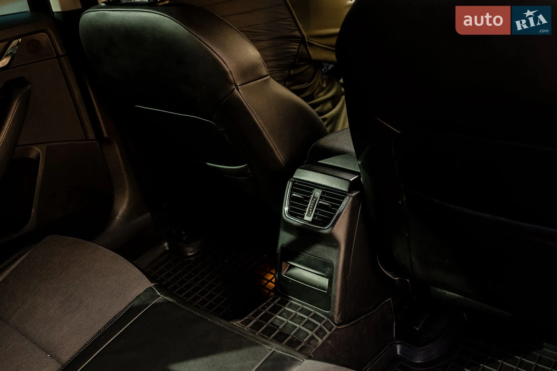 2019 Skoda Octavia - мініатюра 38