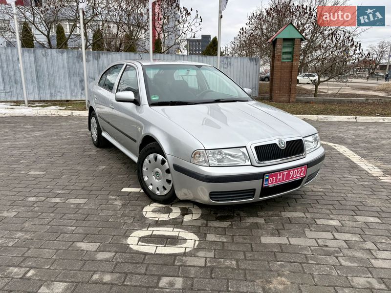Лифтбек Skoda Octavia 2004 в Харькове