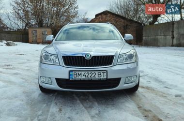 Универсал Skoda Octavia 2011 в Ромнах