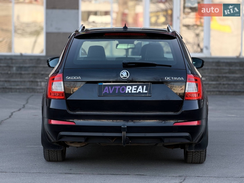 Універсал Skoda Octavia 2015 в Кривому Розі