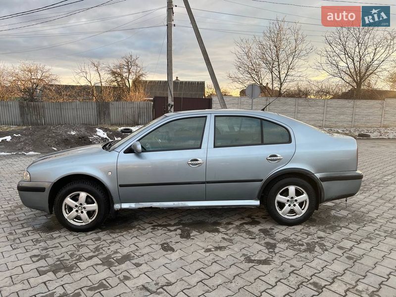 Лифтбек Skoda Octavia 2001 в Полтаве
