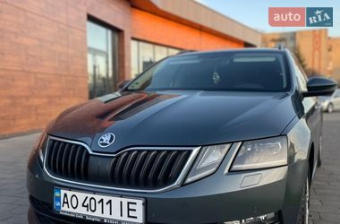 Універсал Skoda Octavia 2017 в Мукачевому