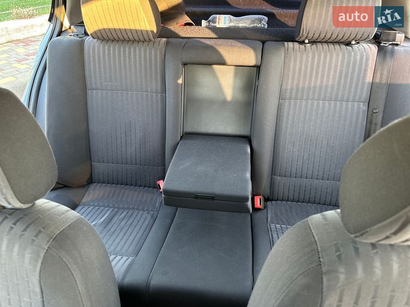 Лифтбек Skoda Octavia 2002 в Одессе