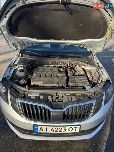 Універсал Skoda Octavia 2019 в Бучі