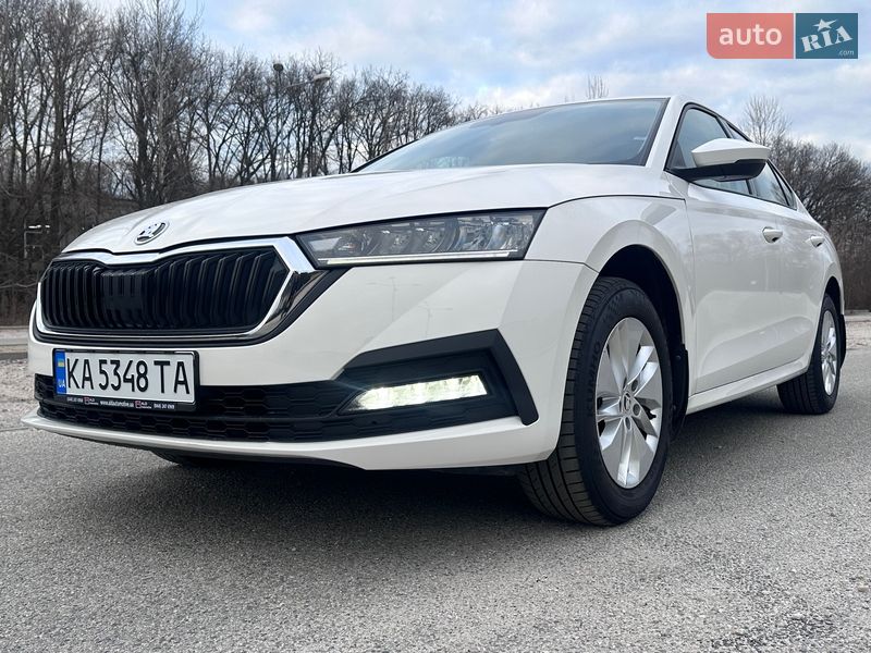 Лифтбек Skoda Octavia 2022 в Днепре