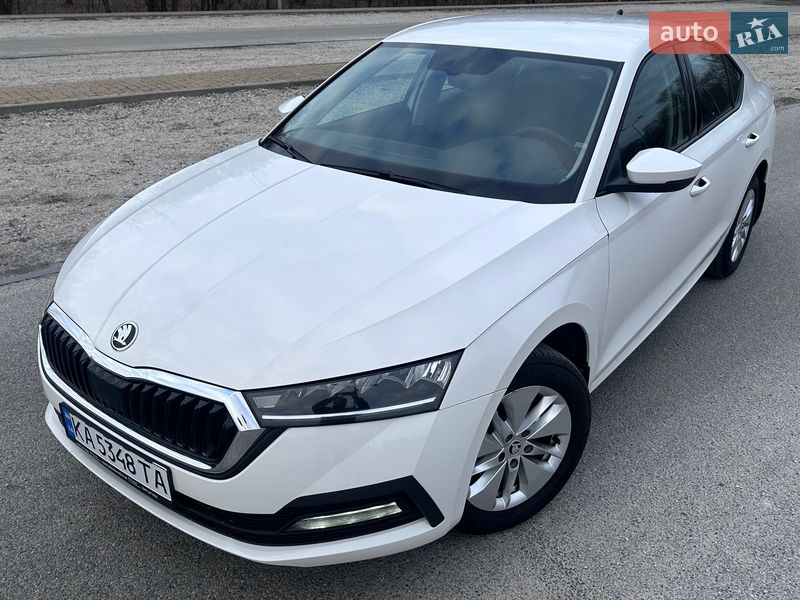 Лифтбек Skoda Octavia 2022 в Днепре
