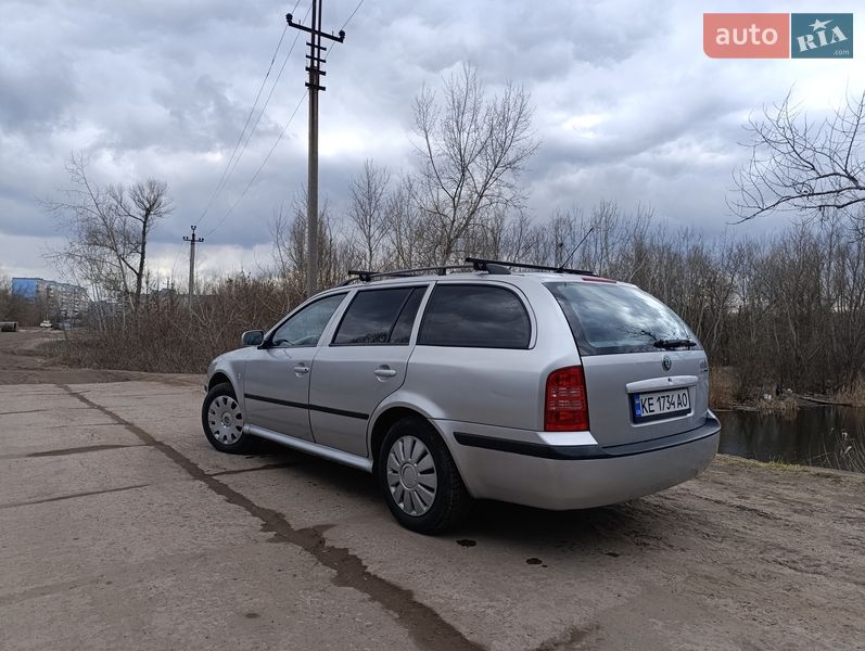 Универсал Skoda Octavia 2007 в Днепре